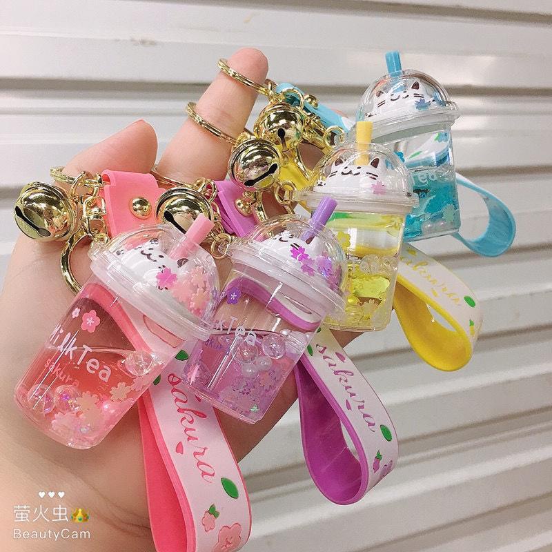 Quicksand Cat Pendant Liquid Dream Girl Heart Oil Keychain Cute Floating Bottle Bag Creative Small Accessories