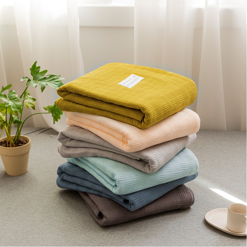 new Japanesestyle thin towel quilt cotton gauze blanket summer single