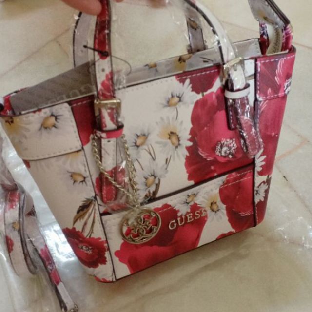 guess flower handbag