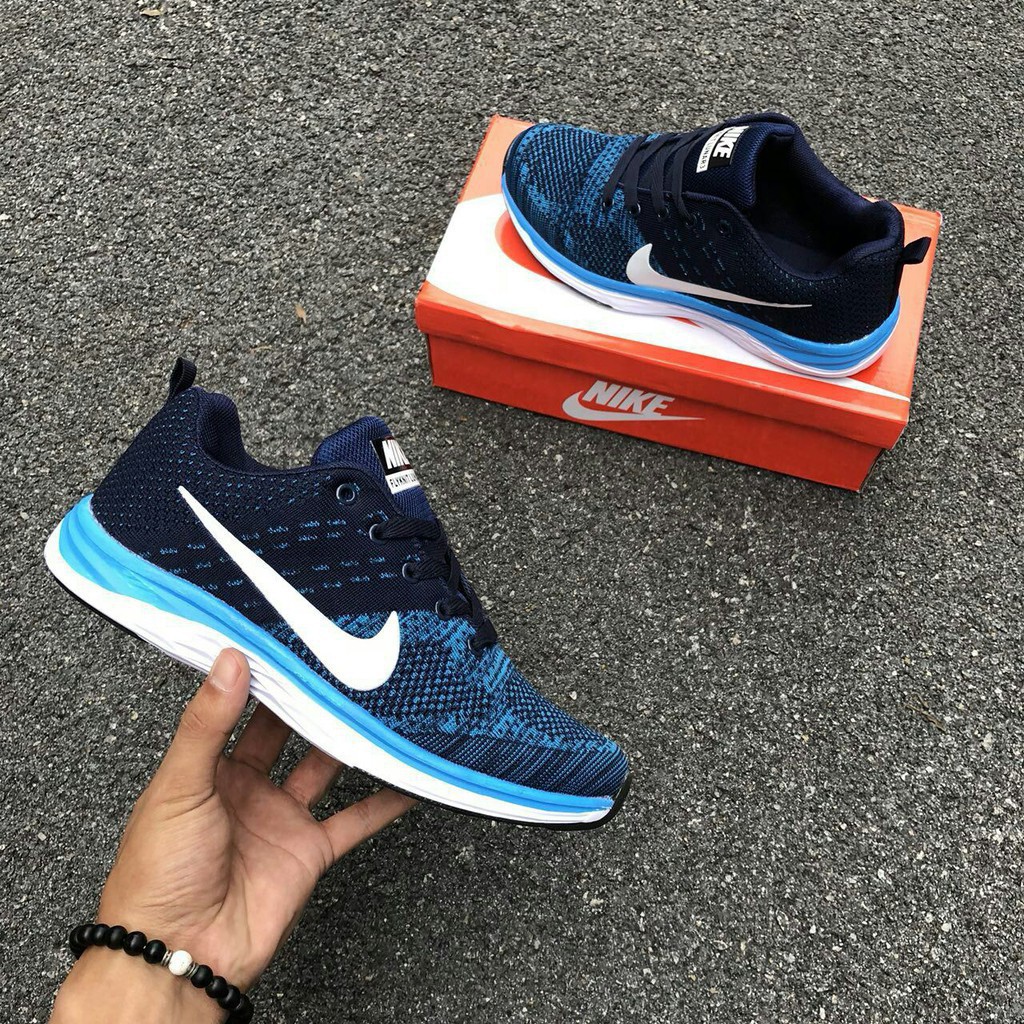 nike flyknit 45