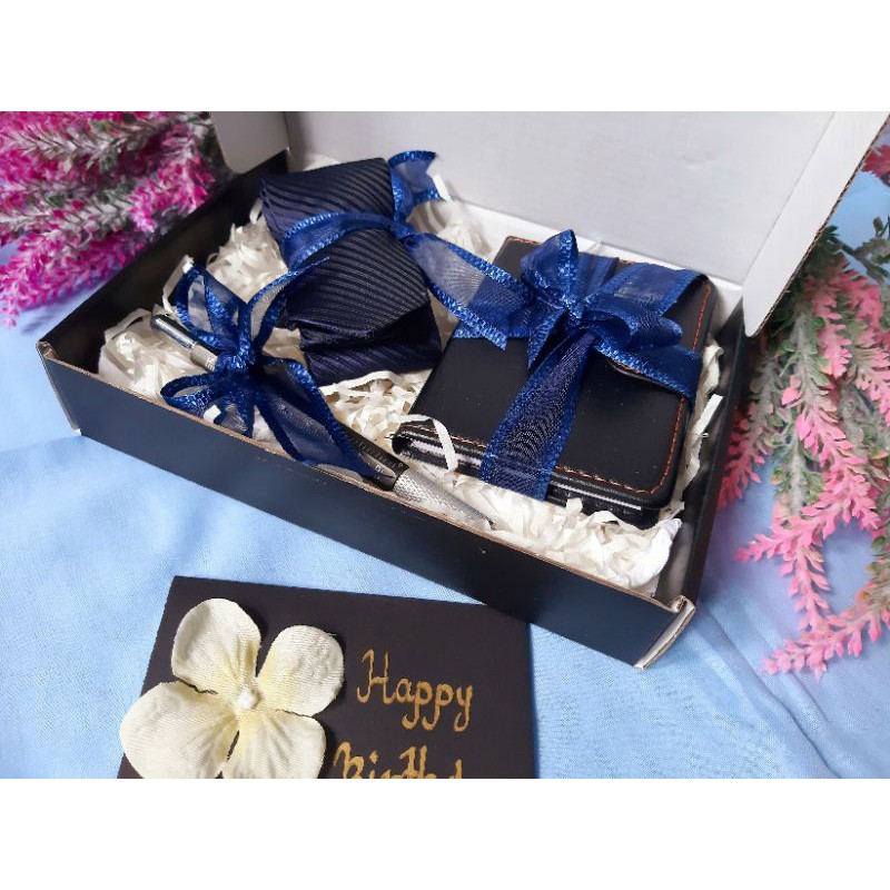 SURPRISE GIFT BOX FOR HIM /BIRTHDAY GIFT/ GIFT FOR HIM / GIFT/ HADIAH ...