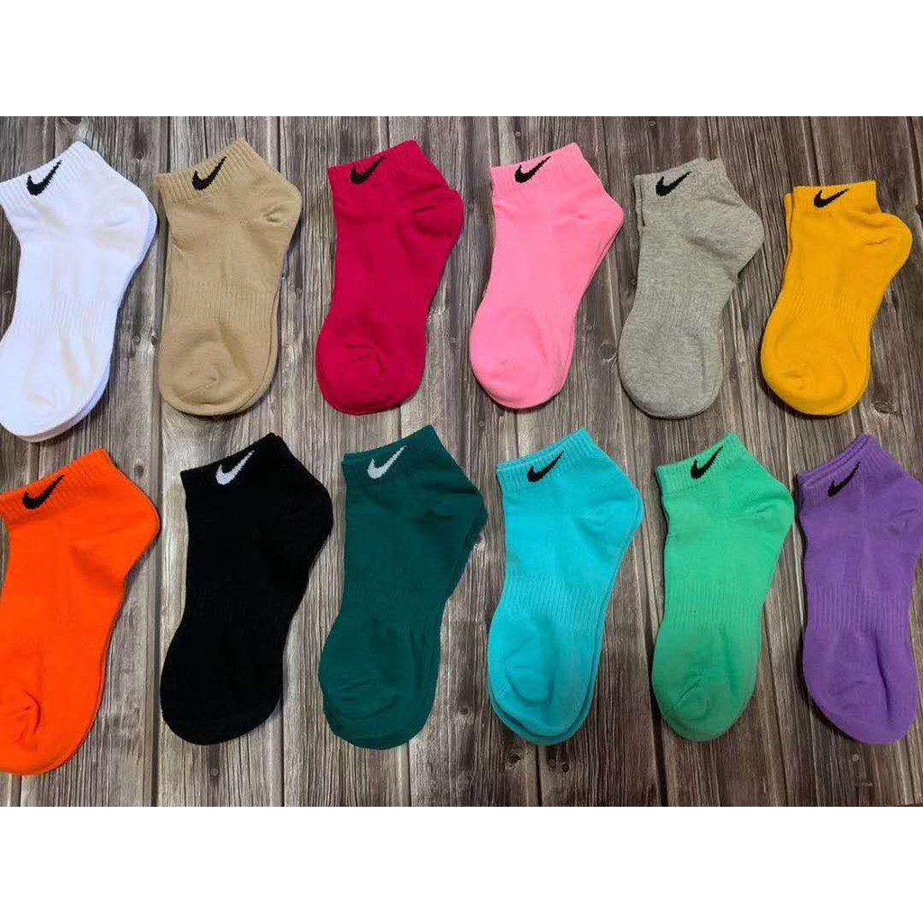 nike colour socks