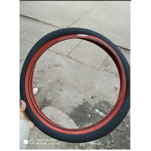 thick tire