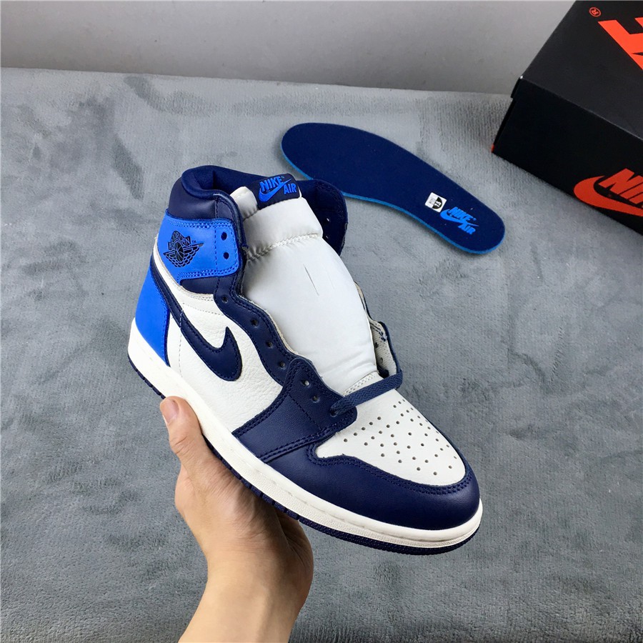 jordan 1 obsidian stock