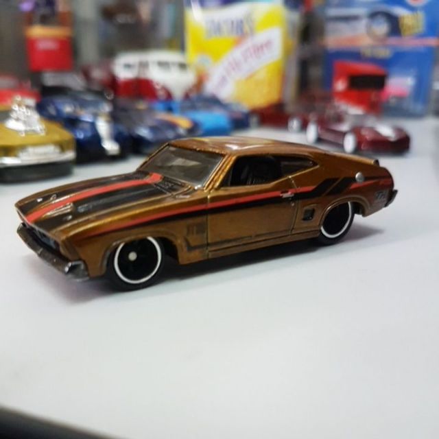 hot wheels 73 ford falcon xb