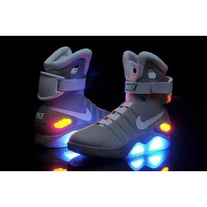 nike air mag costo