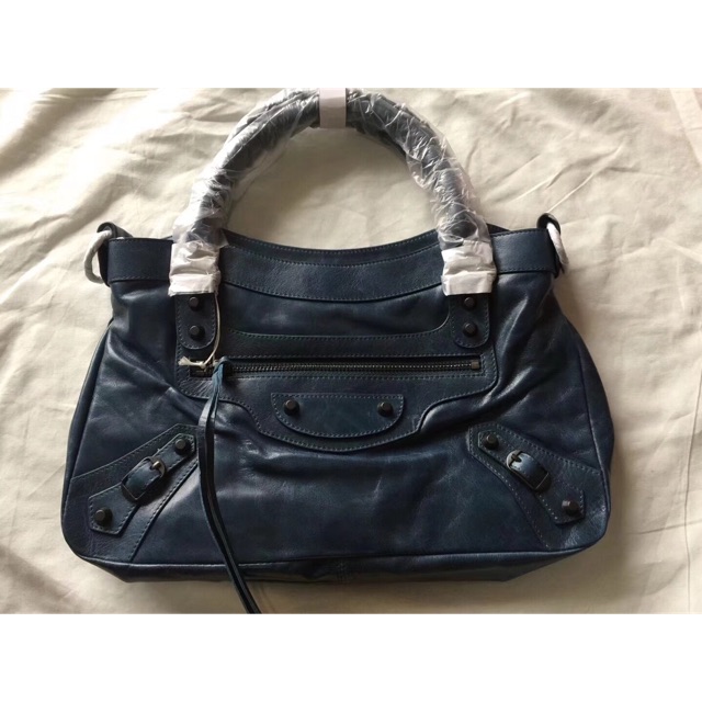 Balenciaga bag 30cm | Shopee Malaysia
