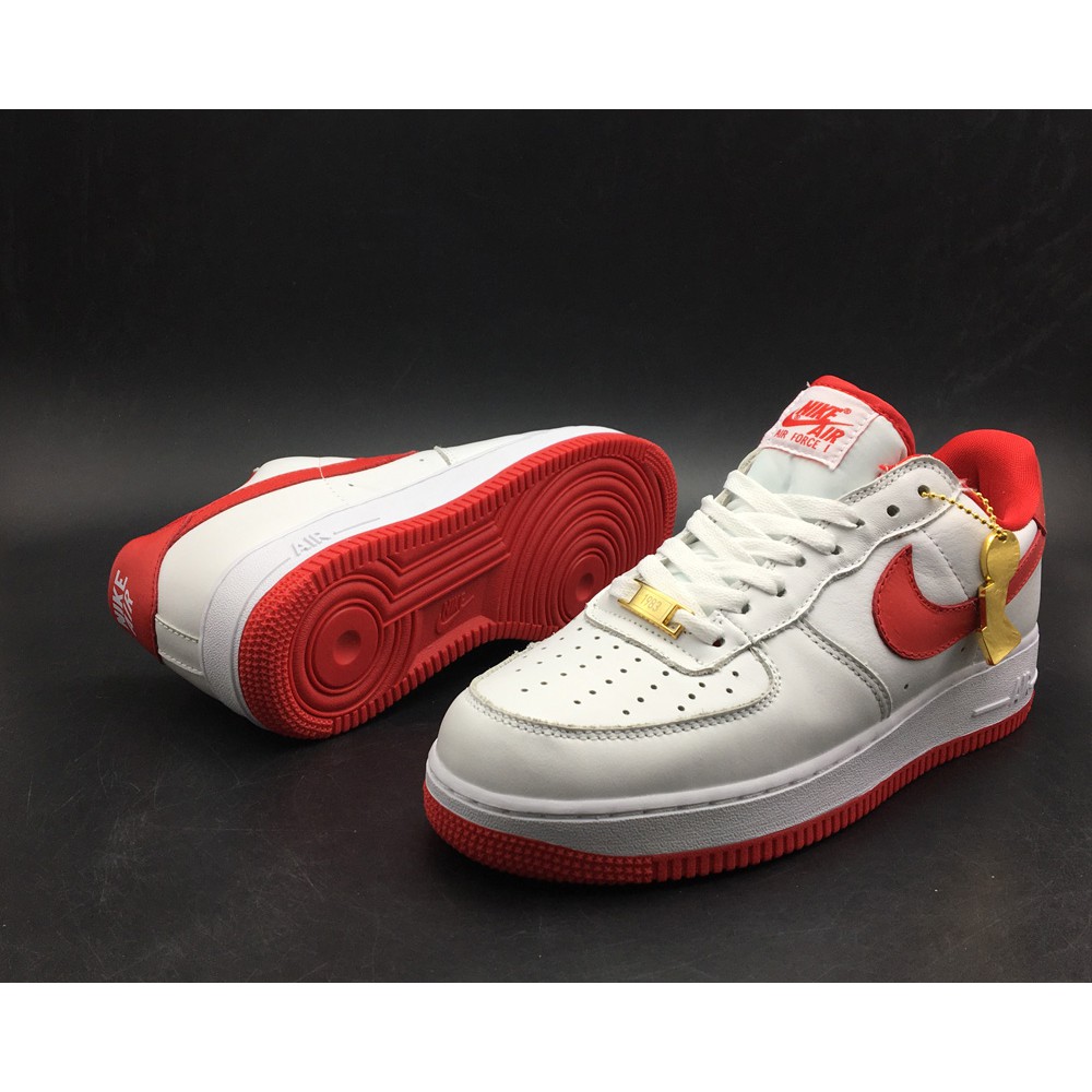 nike air force 1 low retro summit white university red