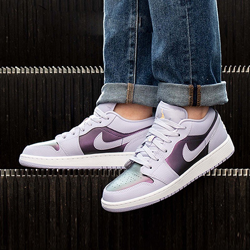 air jordan 1 low oxygen purple