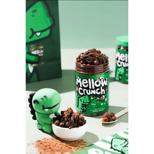 Mellow crunch crispy cocoa balls with Melted chocolate