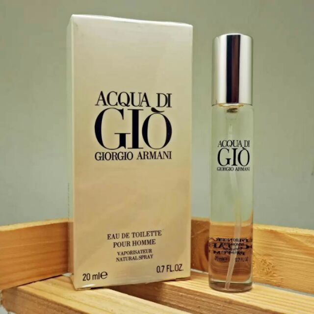 sea by giorgio armani