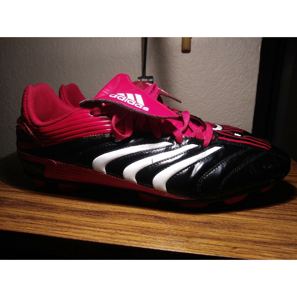 adidas traxion soccer