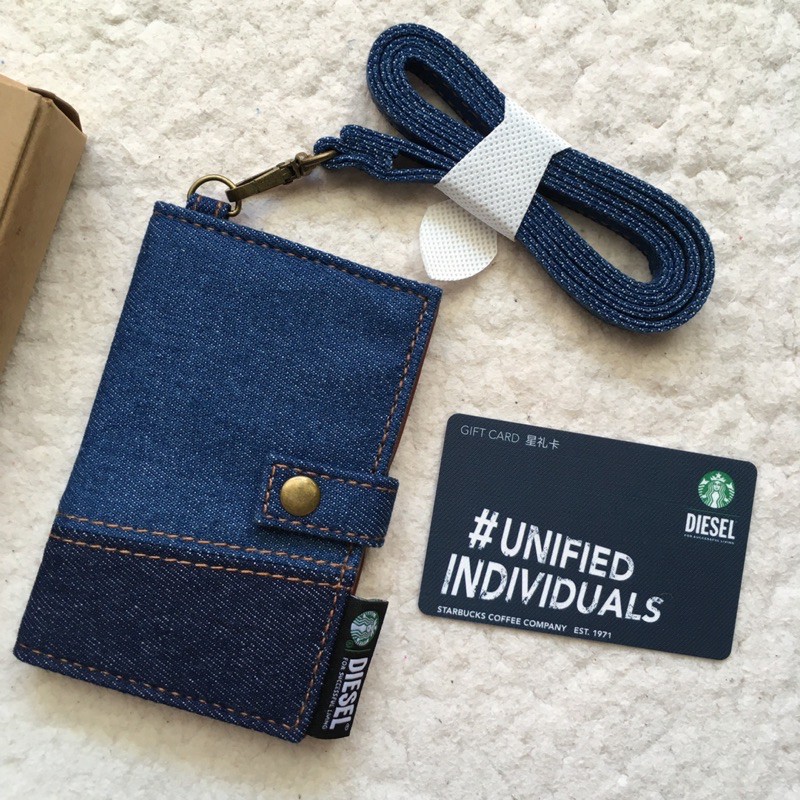 [Preorder] Starbucks Merchandize Name : China LIMITED EDITION 2020 Diesel Card + Lanyard Set