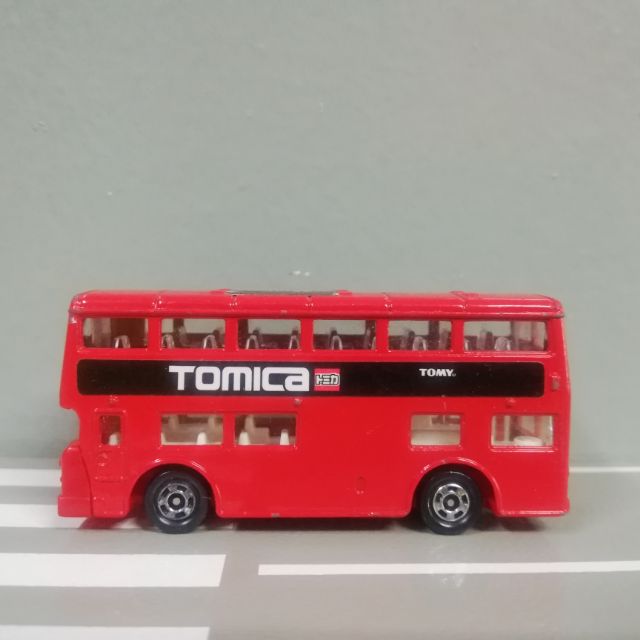 tomica london bus