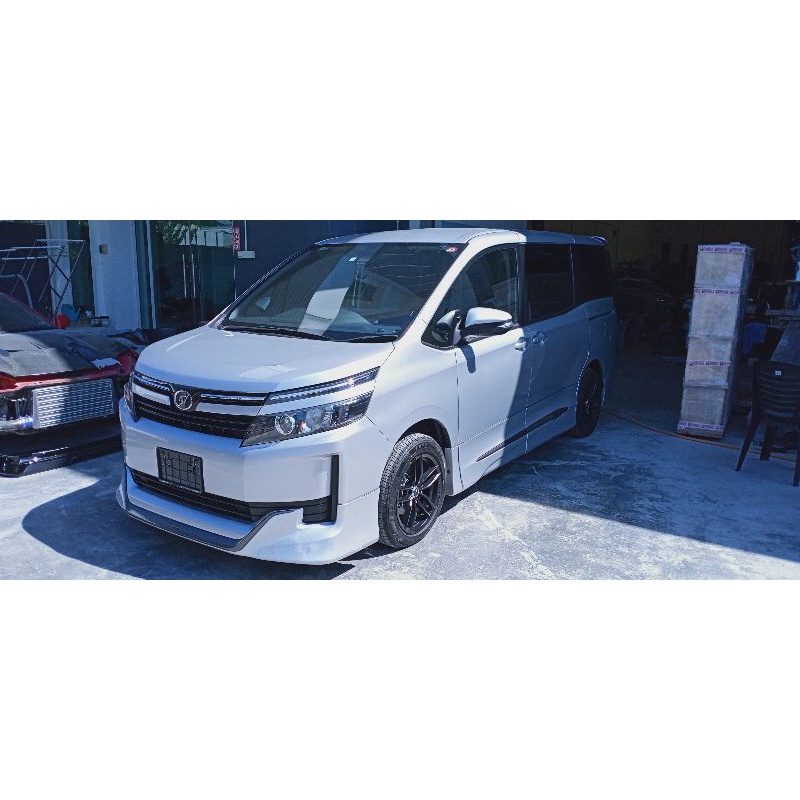 Toyota Voxy full bodykit frp made | Shopee Malaysia