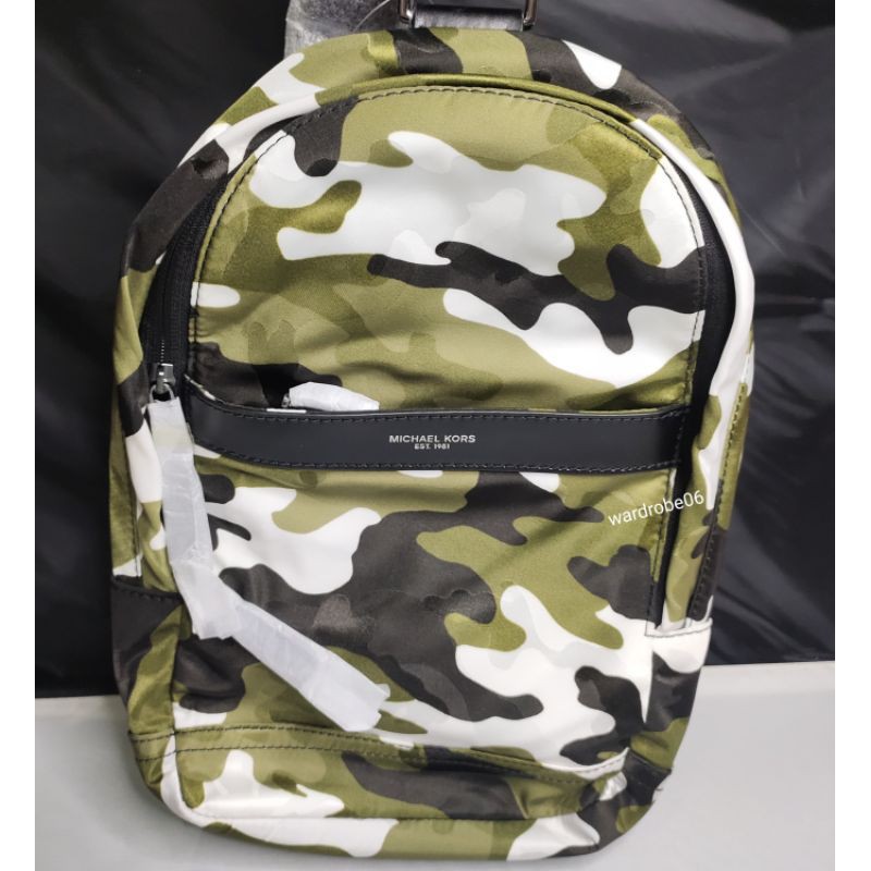 ?AUTHENTIC )(wit receipt)Michael Kors Men Kent Camo Nylon SlingPack / Backpack~ Olive?? | Shopee Malaysia