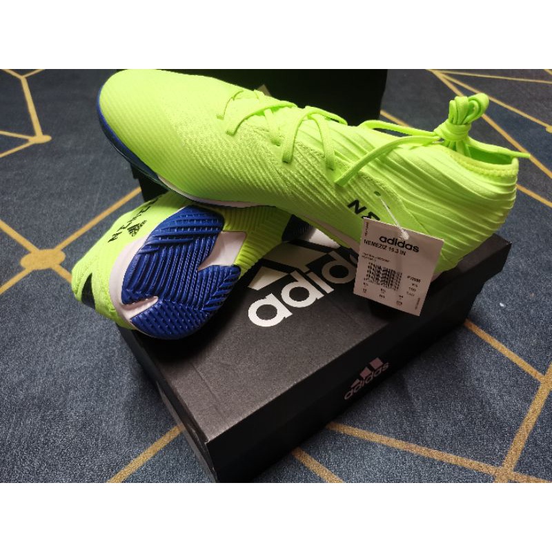 nemeziz futsal shoes