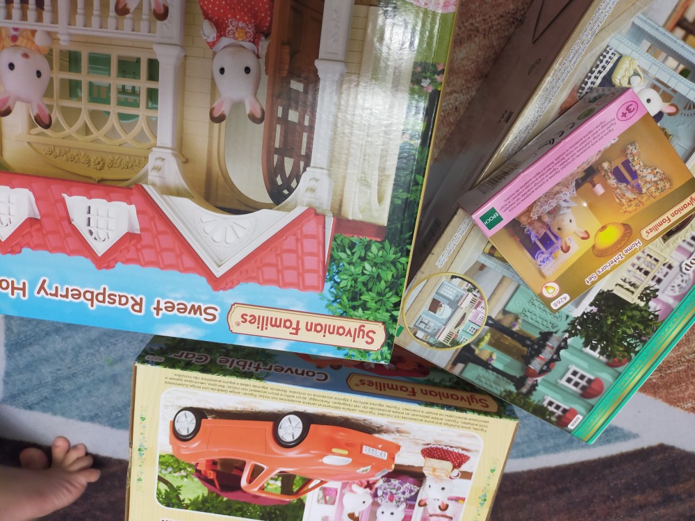 Sylvanian Families Home Interiors Set Shopee Malaysia