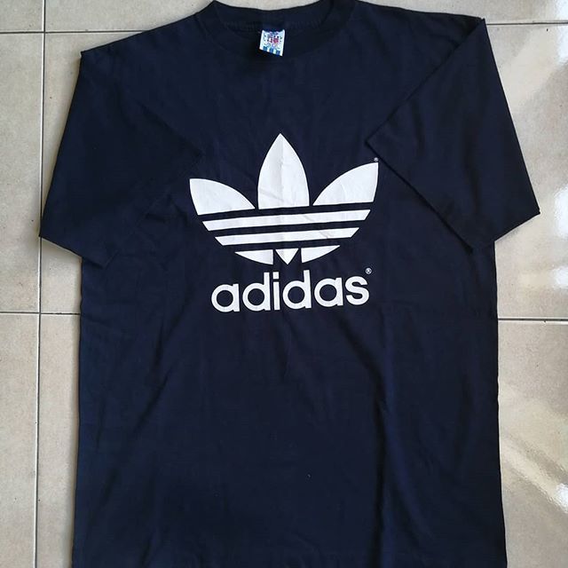 pakaian adidas original