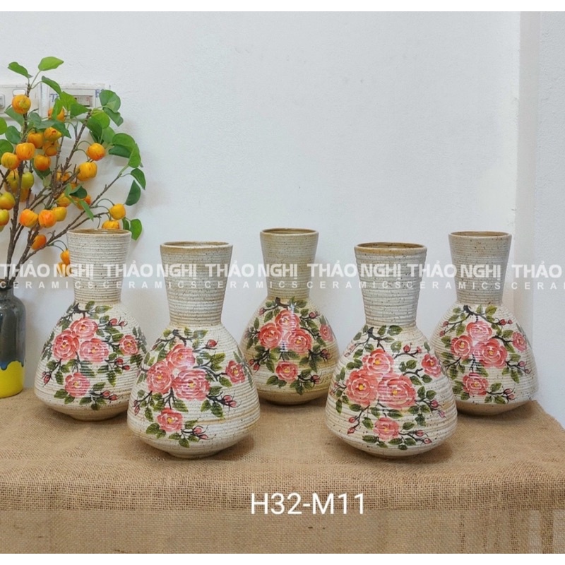 Highquality HandPainted Rose Pattern Hopper Vase Bat Trang Flower