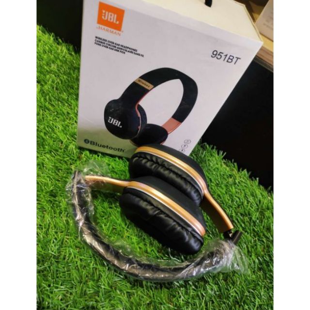 jbl by harman 951bt