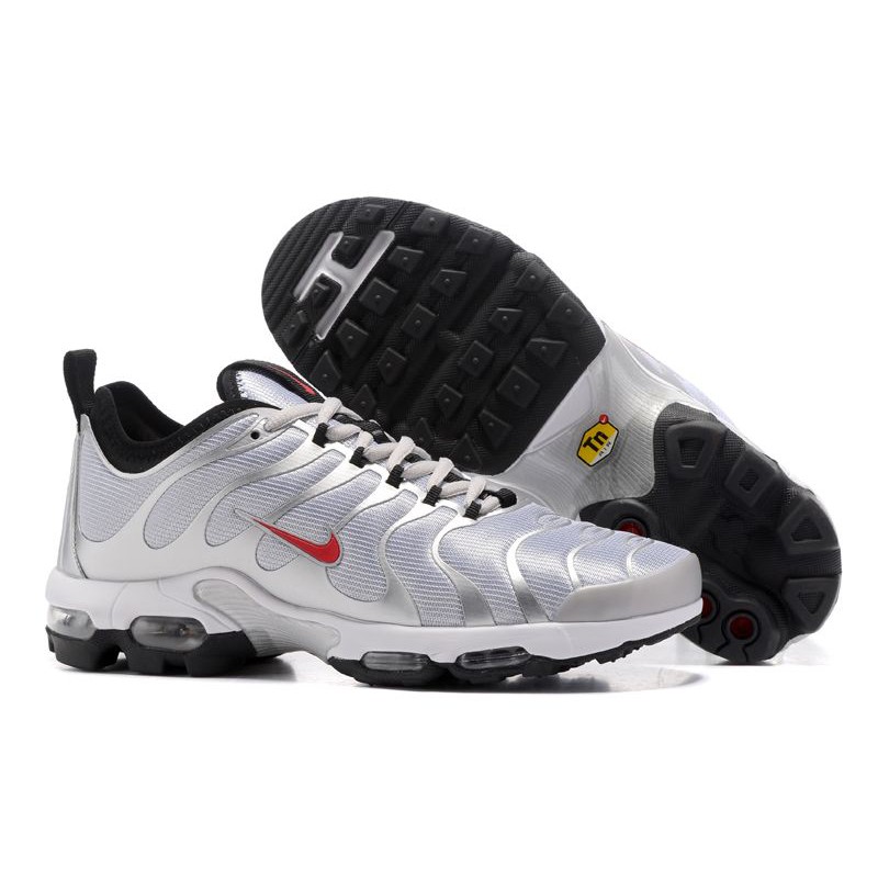 air max plus silver bullet