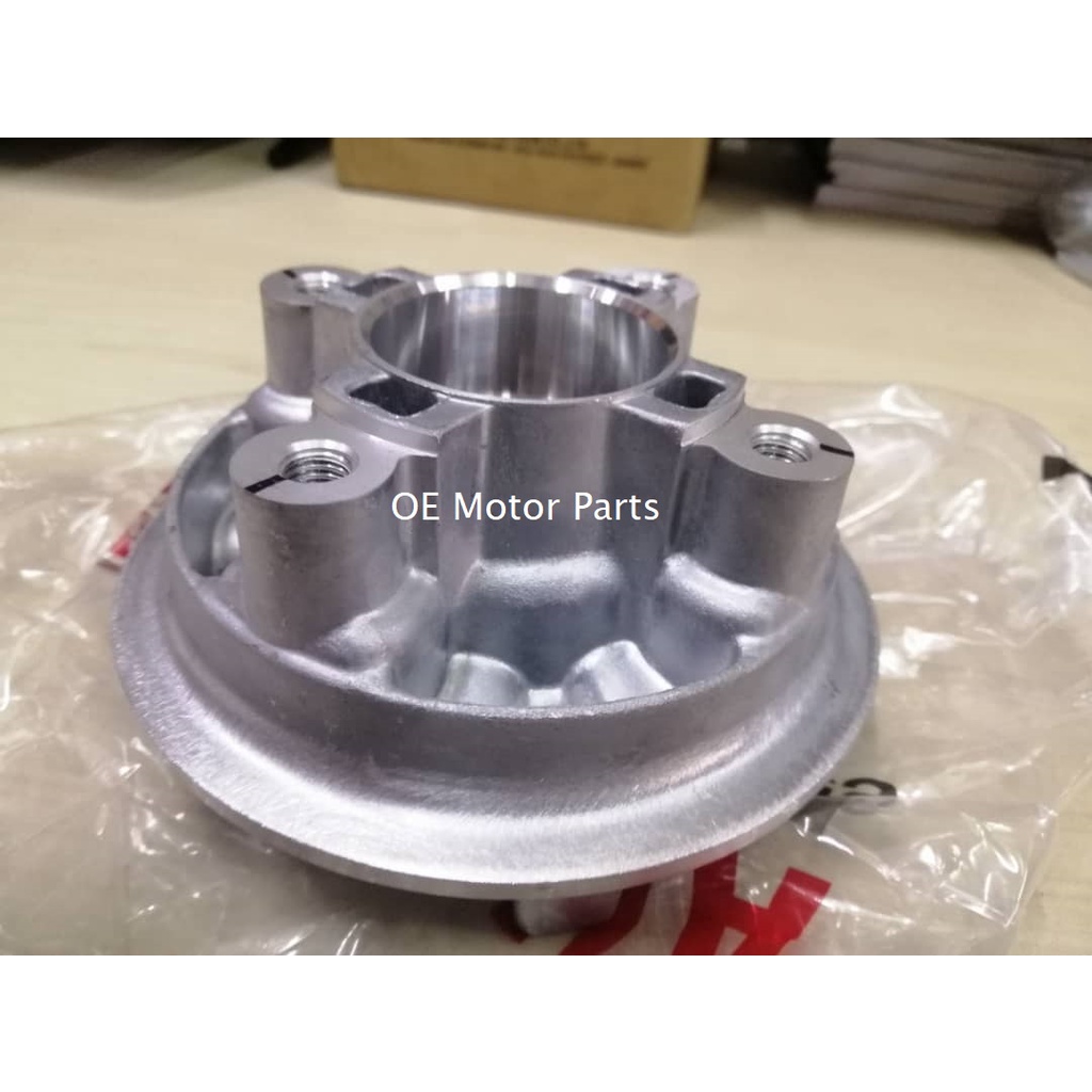 YAMAHA LC135 REAR SPROCKET SPOCKET HUB ORIGINAL Shopee Malaysia