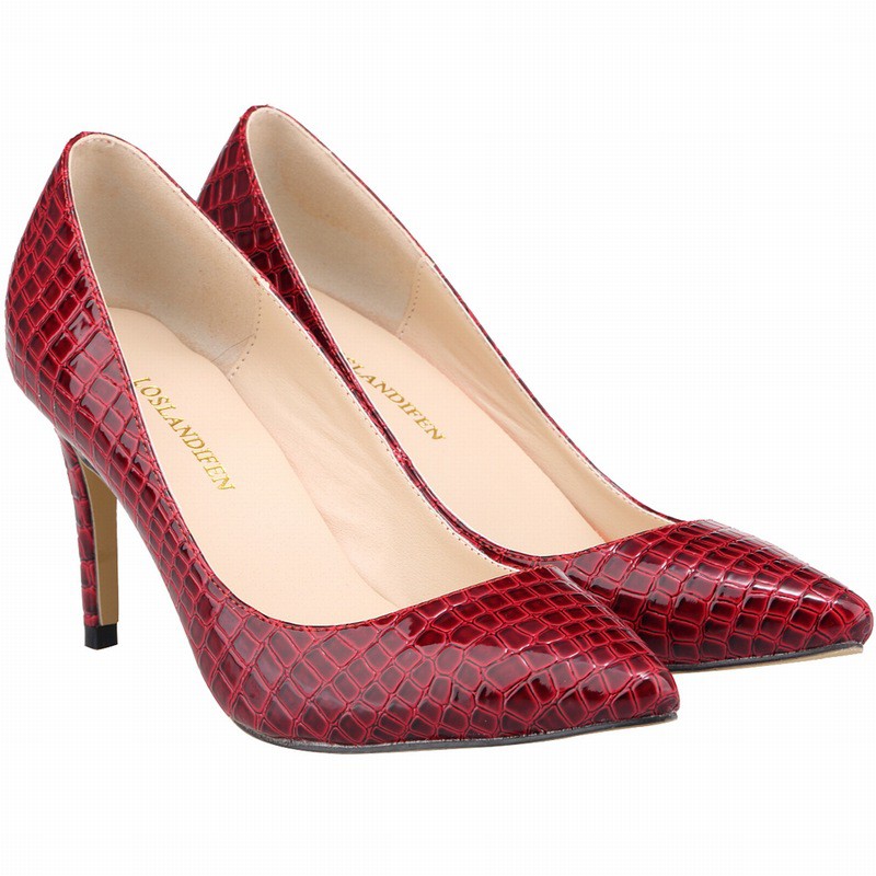 ladies red bottom heels