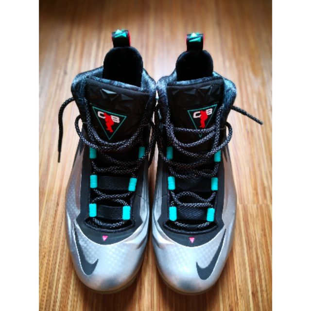 nike chuck posite metallic silver