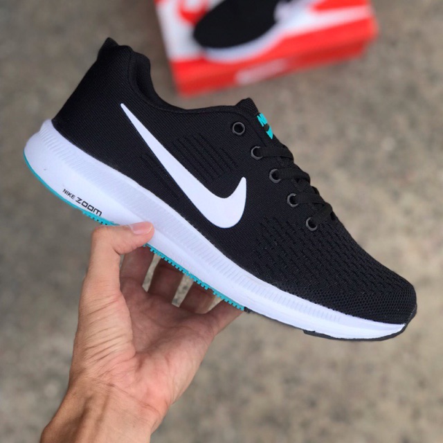 nike zoom black and blue