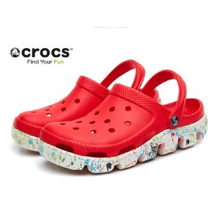 red crocs sandals