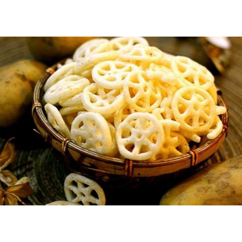 超级火爆零食 现货 Tayar Chips 车轮饼童年的回忆 300gm Shopee Malaysia