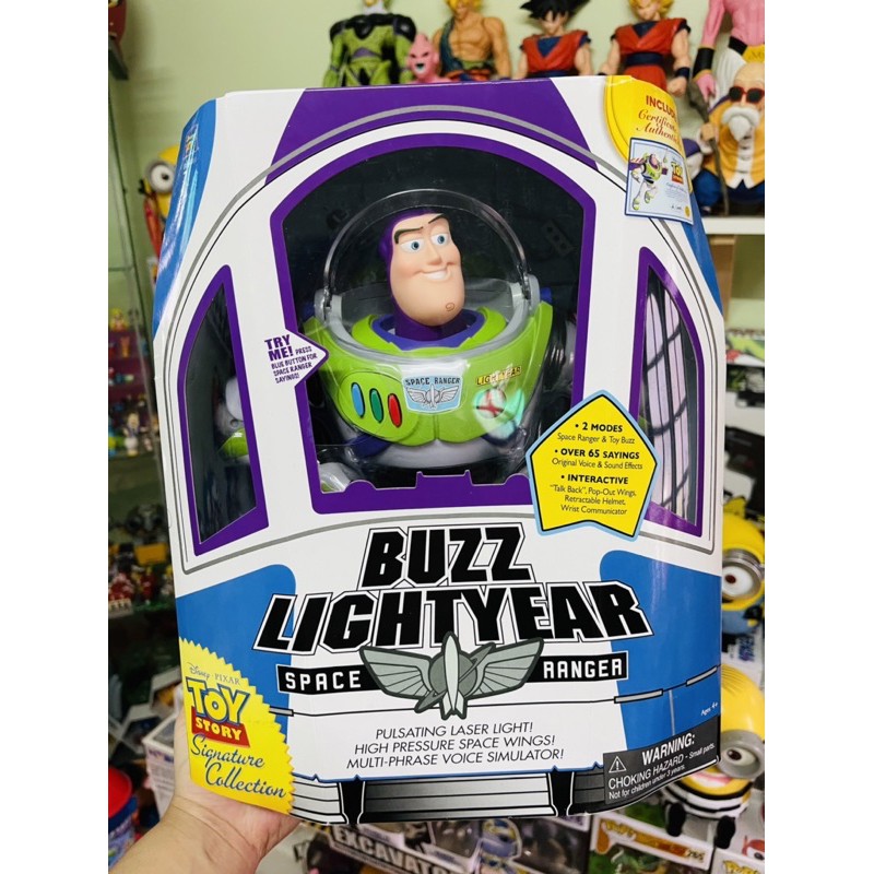 Toy Story Signature Collection Buzz Lightyear