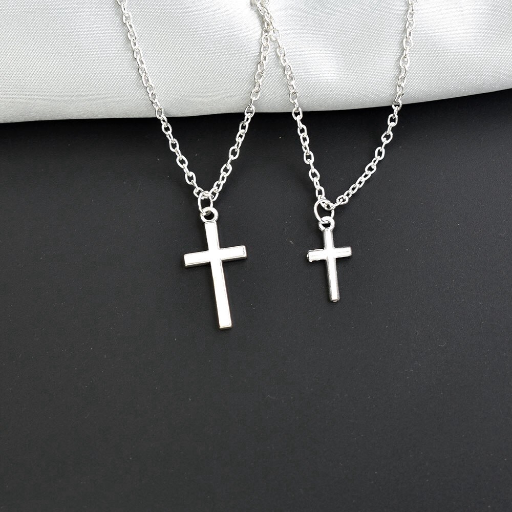 Simple Cross Pendants Necklaces Women Silver Color Chain Choker Necklace Female Bohemian Metal Jewelry