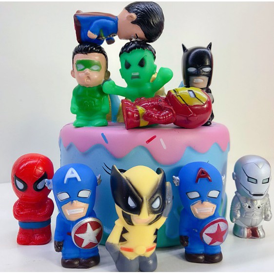 mini superhero figures for cakes