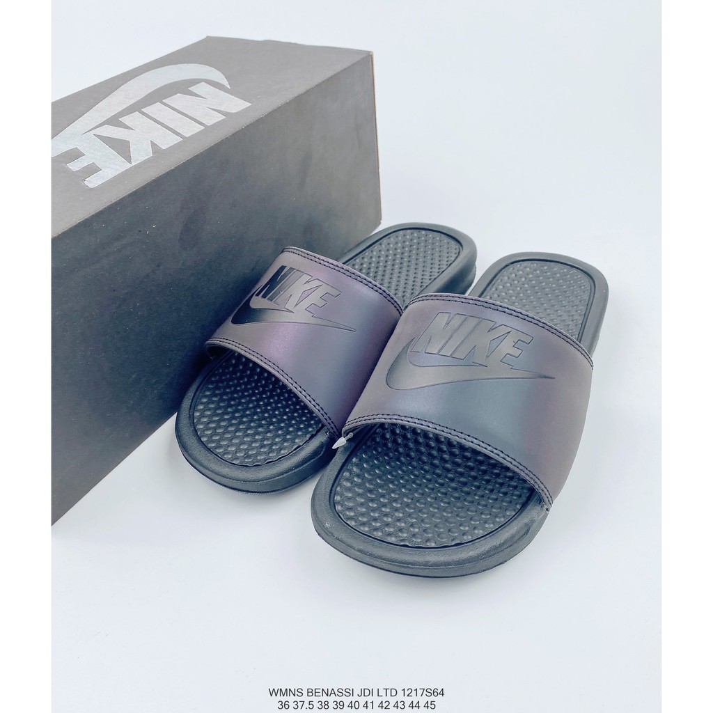 nike slides color change