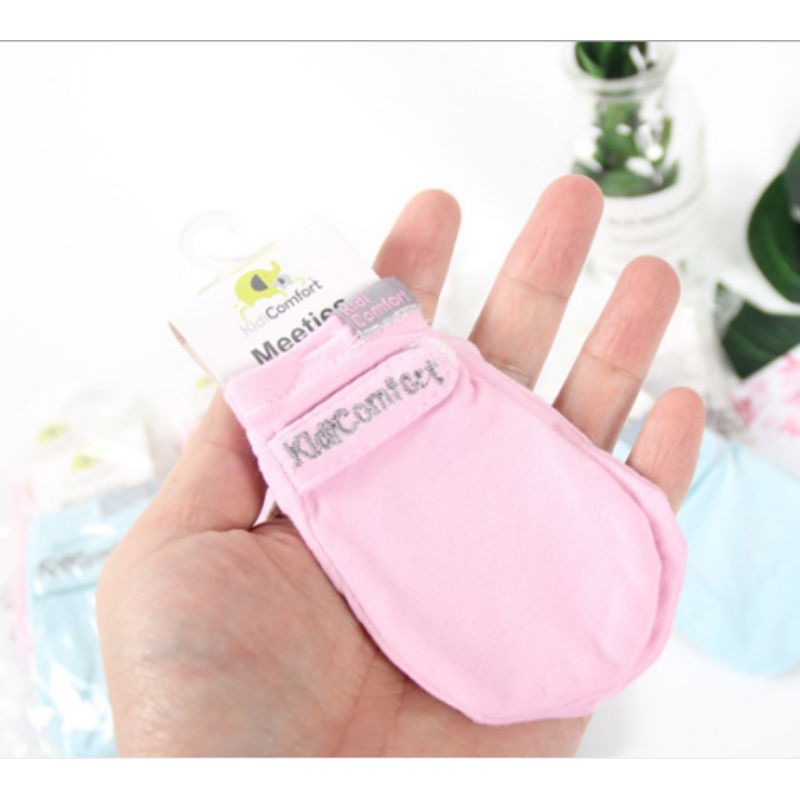 Readystock 0 3m Baby Gloves Mittens With Velcro Straps Shopee Malaysia