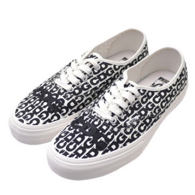 comme des garcons x vans