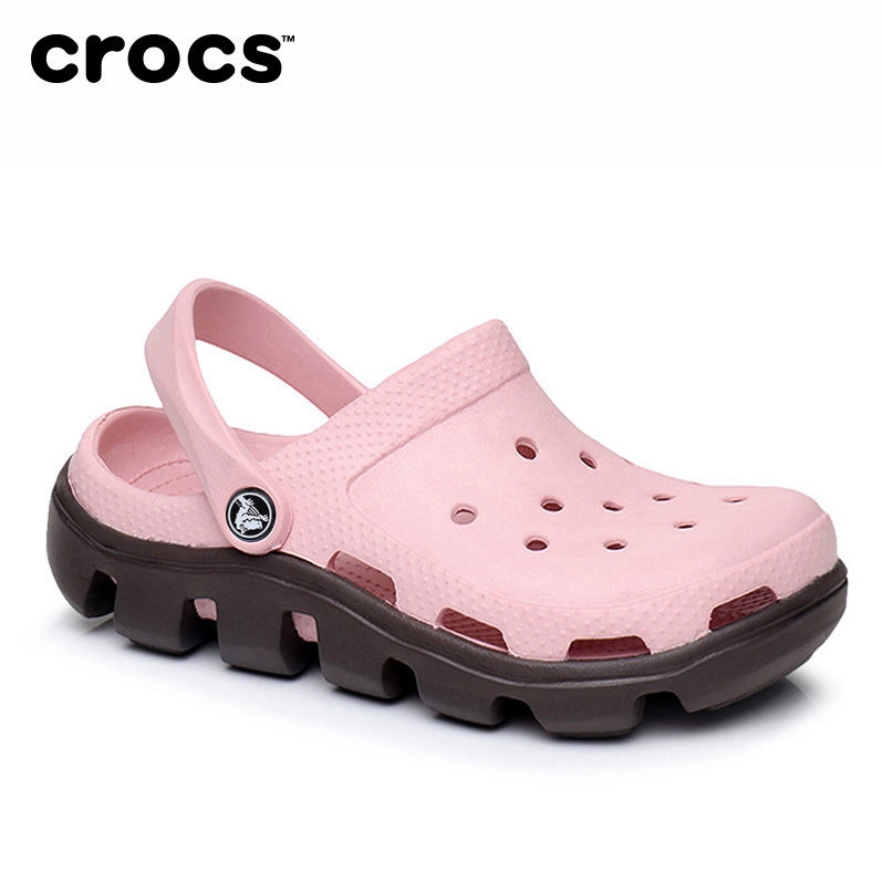 crocs female