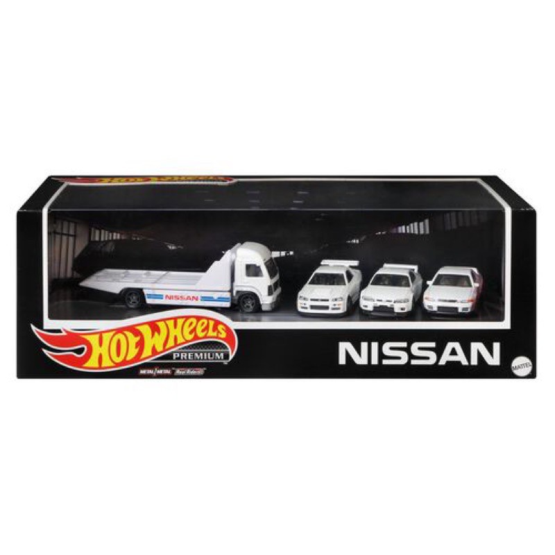 HOT WHEELS PREMIUM NISSAN GTR GARAGE 