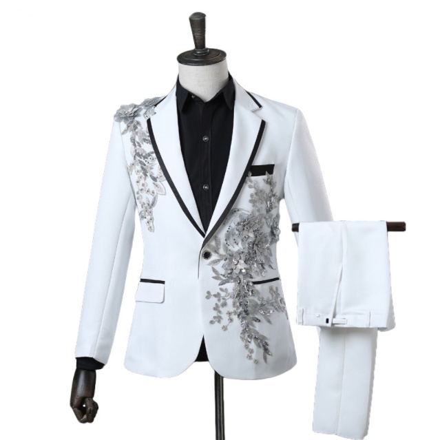 Fashion Embroidery Sequins Floral Suit Blazer Men One Button White 2 Piece Suit (Jacket+Pants) Party Stage Singer Wear Costume