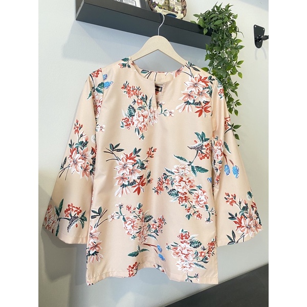 Batik Blouse (Meloona Top) | Shopee Malaysia