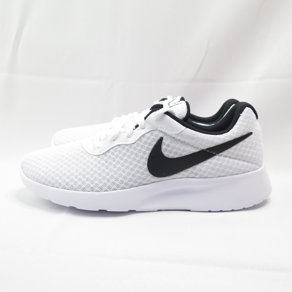 nike tanjun womens casual shoes