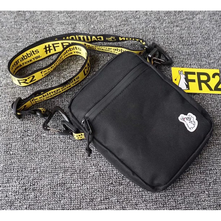 fr2 small shoulder bag