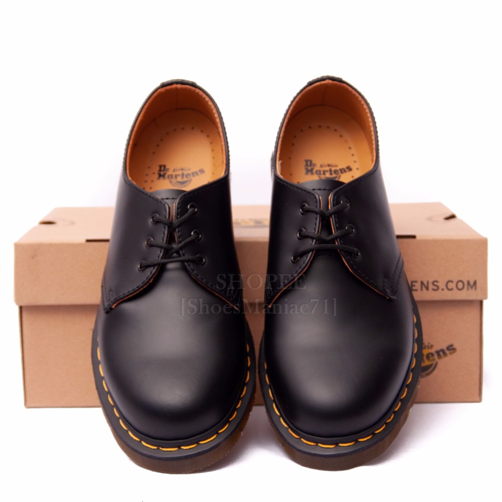 dr martens low cut black