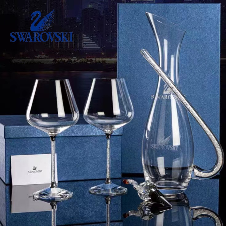 Ready Stock Swarovski crystal glass wine glass set high-end luxury  rhinestone red wine glass champagne glass goblet decanter holiday wedding  gift Shopee Malaysia