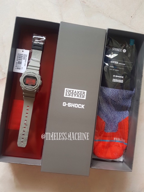 dw 5700 sneaker freaker