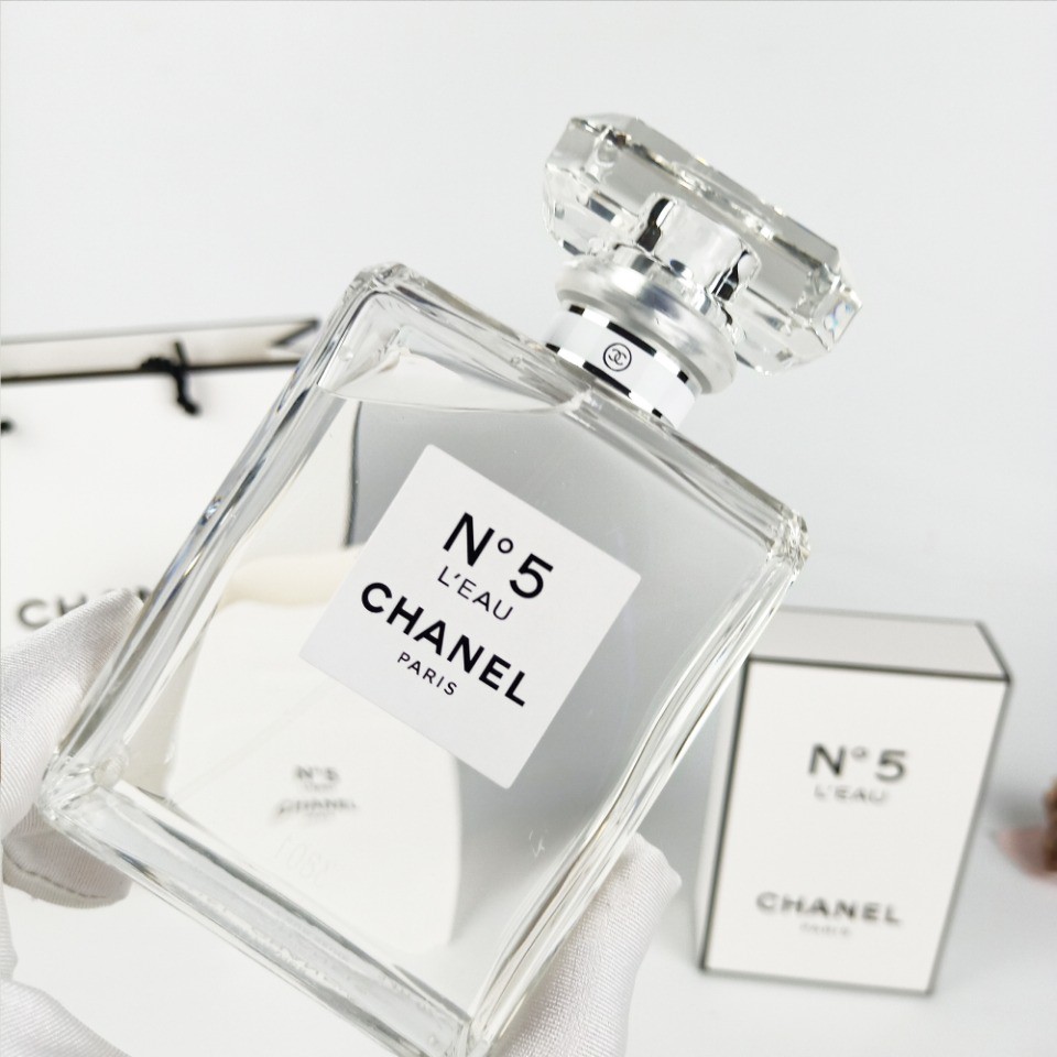 New Chanel NO.5 Chanel No. 5 No. 5 Water Lady Eau De Toilette 100ml
