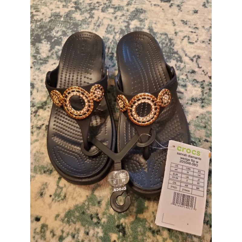 Crocs Sanrah Diamante Wedge Flip Sandal Shoes | Shopee Malaysia