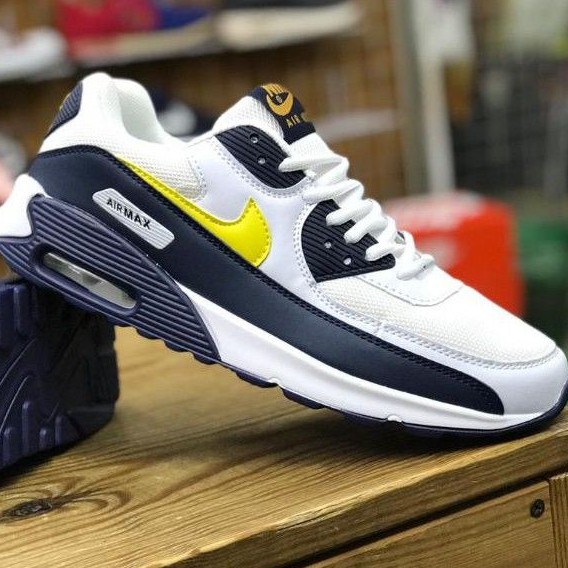 harga kasut nike air max